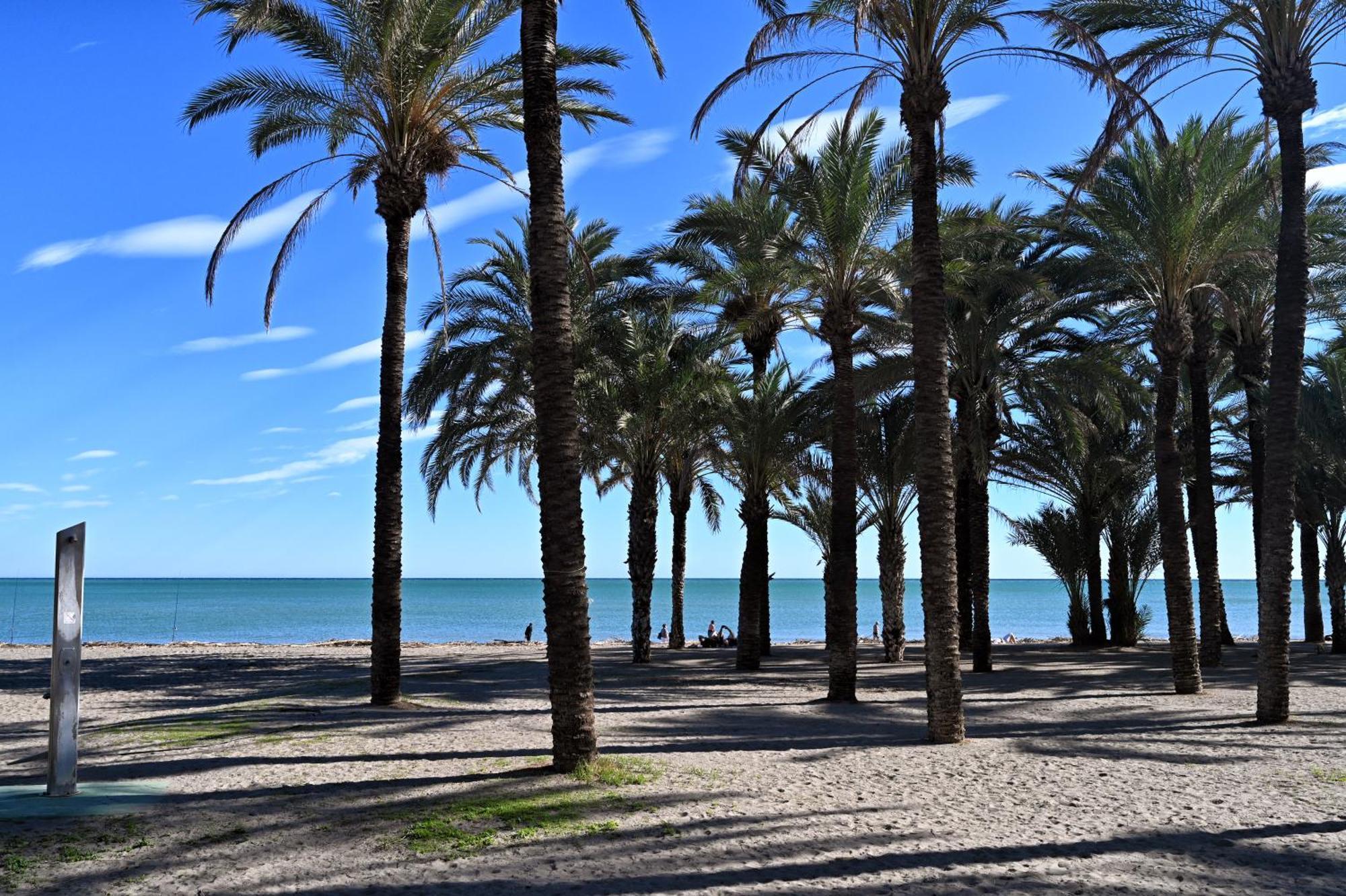 Love Rent4 Malaga Alamar Торремолинос Экстерьер фото