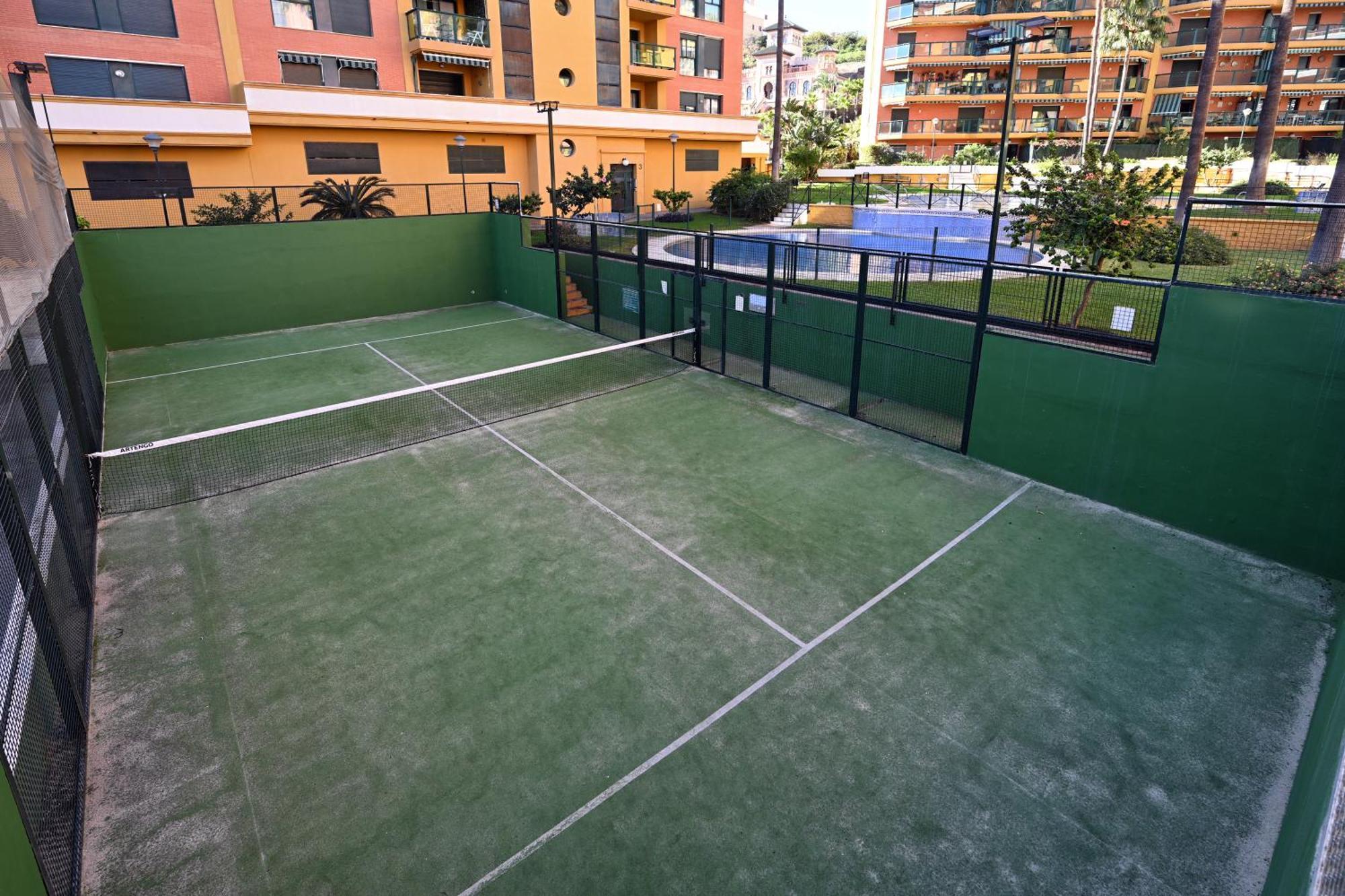 Love Rent4 Malaga Alamar Торремолинос Экстерьер фото