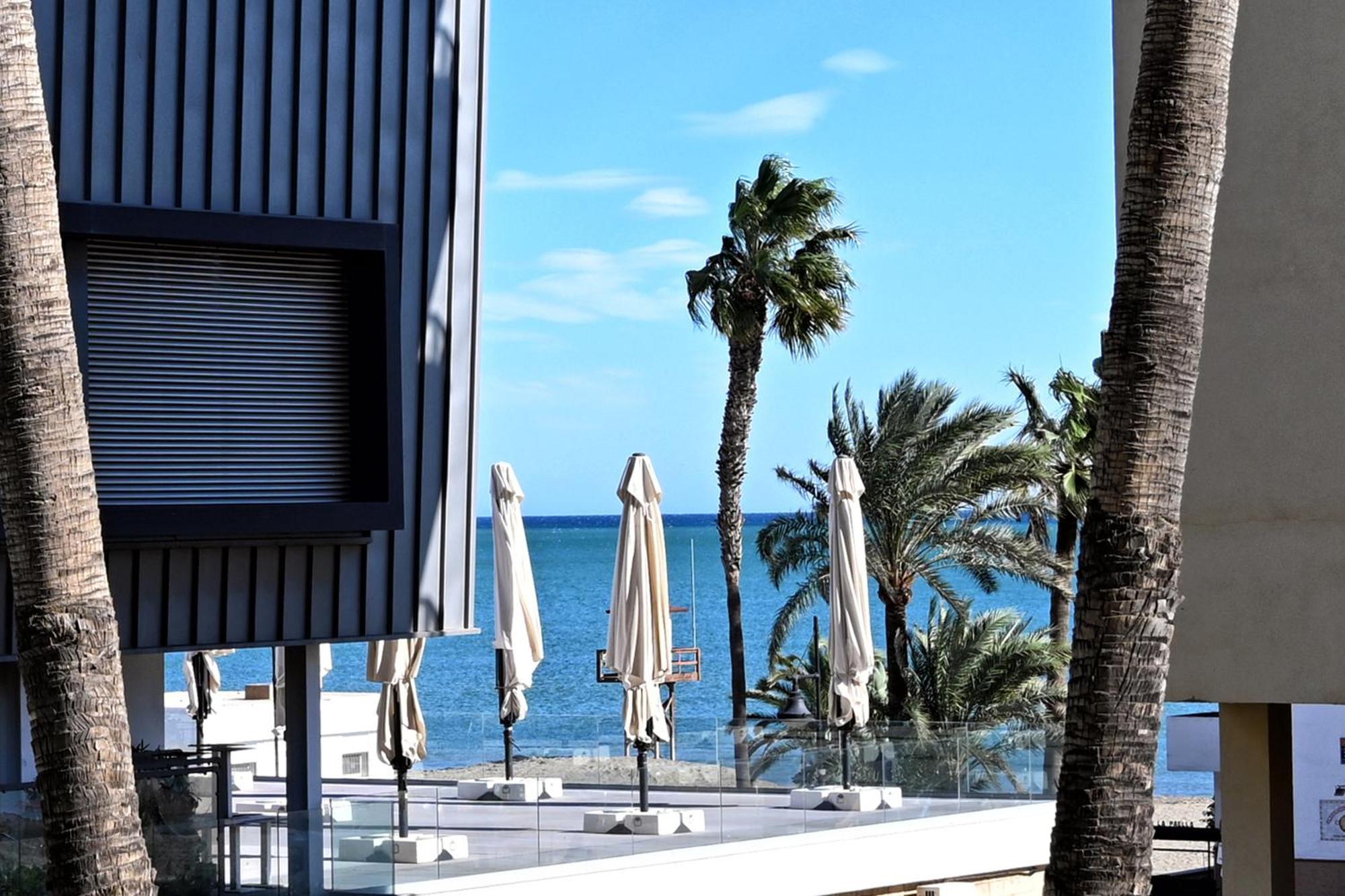 Love Rent4 Malaga Alamar Торремолинос Экстерьер фото